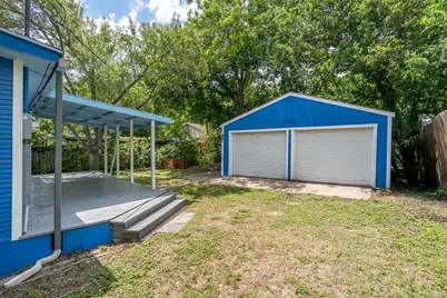 1014 W 6th Street, Taylor, TX 76574 - Photo 22