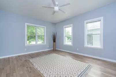 1014 W 6th Street, Taylor, TX 76574 - Photo 10