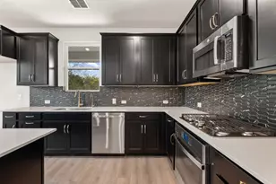 244 Kirra Ct, Georgetown, TX 78626 - Photo 14