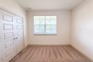 204 Florenz Ln, Georgetown, TX 78628 - Photo 10