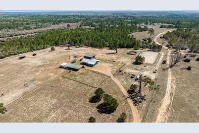 935 Highway 21 E, Paige, TX 78602 - Photo 32