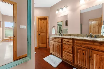 935 Highway 21 E, Paige, TX 78602 - Photo 16