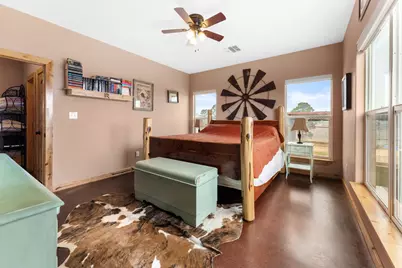 935 Highway 21 E, Paige, TX 78602 - Photo 24