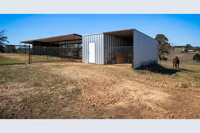 935 Highway 21 E, Paige, TX 78602 - Photo 24