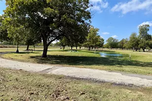 1201 Burkett Cir, Cameron, TX 76520 - Photo 34