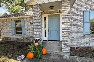 1201 Burkett Cir, Cameron, TX 76520 - Photo 1