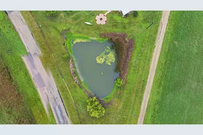 1000 County Road 458, Coupland, TX 78615 - Photo 24