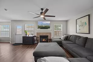 11917 Aitne Ln, Austin, TX 78725 - Photo 8