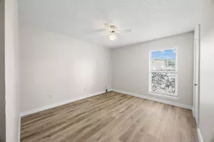 402 Hillside Dr, Round Rock, TX 78681 - Photo 16