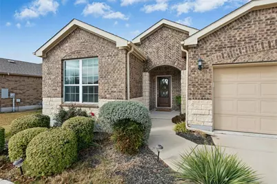 704 Archer Lane, Georgetown, TX 78633 - Photo 2