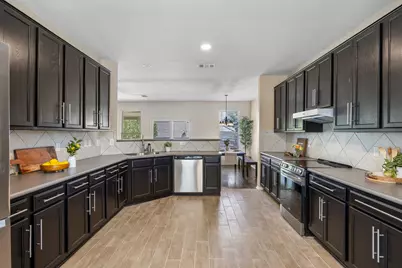 9205 Ipswich Bay Drive, Austin, TX 78747 - Photo 12