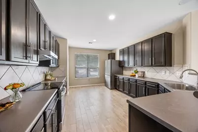 9205 Ipswich Bay Drive, Austin, TX 78747 - Photo 8