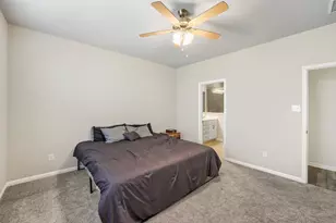 12104 Tolson Dr, Manor, TX 78653 - Photo 10