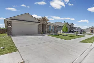 325 Granary Dr, Uhland, TX 78640 - Photo 2