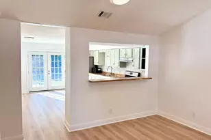 1123 Christie Dr, Austin, TX 78721 - Photo 6