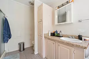 120 Green Mountain Dr, Cedar Creek, TX 78612 - Photo 18