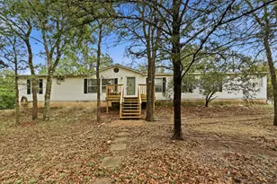 120 Green Mountain Dr, Cedar Creek, TX 78612 - Photo 2