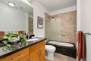 360 Nueces St, Austin, TX 78701 - Photo 16