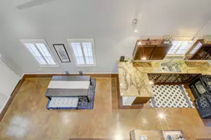 2300 E 9th St, Austin, TX 78702 - Photo 12