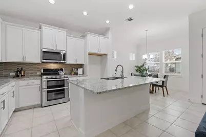 132 Gliding Willow Street, San Marcos, TX 78666 - Photo 8