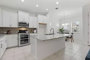 132 Gliding Willow St, San Marcos, TX 78666 - Photo 8