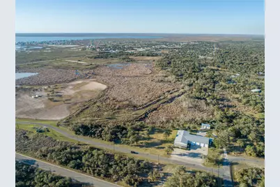 6498 N Hwy 35, Rockport, TX 78382 - Photo 4