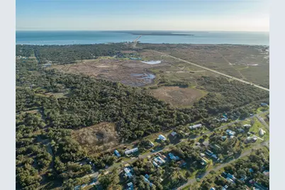 6498 N Hwy 35, Rockport, TX 78382 - Photo 2