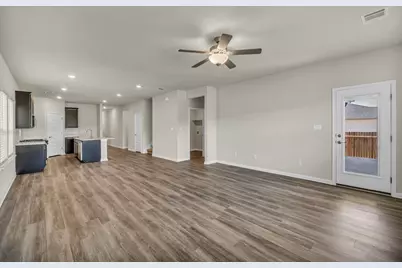 393 El Capitan Loop, Dripping Springs, TX 78620 - Photo 14