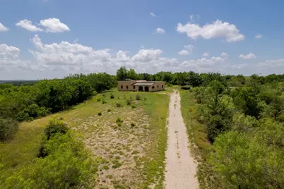 474 Heidenreich Lane, Kyle, TX 78640 - Photo 16