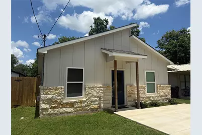 817 5th Street, Lockhart, TX 78644 - Photo 2