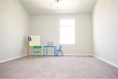 399 Langely, Kyle, TX 78640 - Photo 8