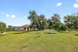 105 Arrowhead Rd, Georgetown, TX 78633 - Photo 36