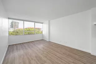 1800 Lavaca St, Austin, TX 78701 - Photo 8