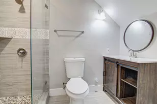 2200 E 14th St, Austin, TX 78702 - Photo 30