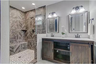 2200 E 14th Street, Austin, TX 78702 - Photo 14