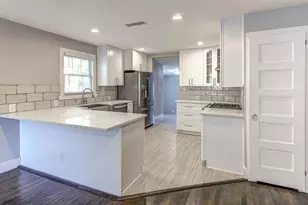 2200 E 14th St, Austin, TX 78702 - Photo 36
