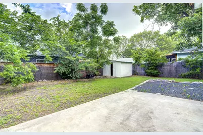 2200 E 14th Street, Austin, TX 78702 - Photo 40