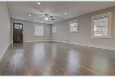 2200 E 14th Street, Austin, TX 78702 - Photo 18