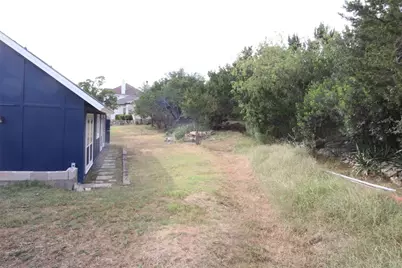 10201 Longhorn Skyway Skyway, Dripping Springs, TX 78620 - Photo 32