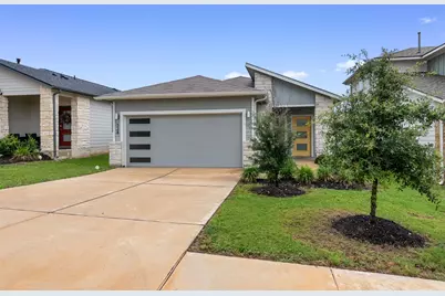 328 Fairfax Avenue, San Marcos, TX 78666 - Photo 1