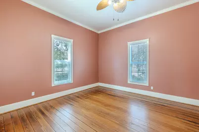 1007 Hill Street, Bastrop, TX 78602 - Photo 10