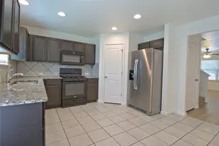 4711 Giordano Dr, Pflugerville, TX 78660 - Photo 8