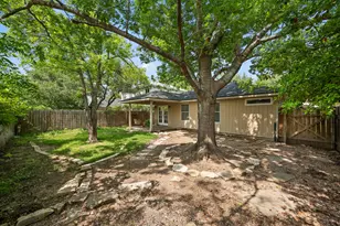 2511 Claudia Dr, Leander, TX 78641 - Photo 30