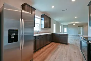 218 Mount Vernon Way, Liberty Hill, TX 78642 - Photo 12