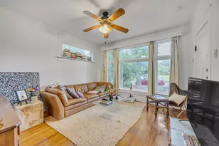 815 E 31st St, Austin, TX 78705 - Photo 16