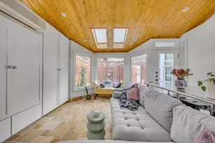 815 E 31st St, Austin, TX 78705 - Photo 4