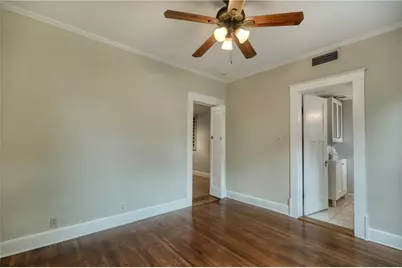 815 E 31st Street #A, Austin, TX 78705 - Photo 12