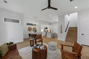 909 Calle Limon, Austin, TX 78702 - Photo 2