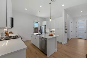 909 Calle Limon, Austin, TX 78702 - Photo 8