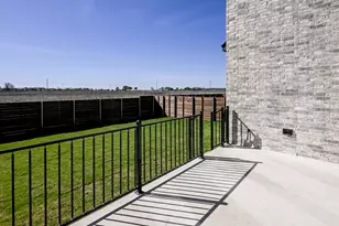 3916 Melody Rd, Lockhart, TX 78644 - Photo 24